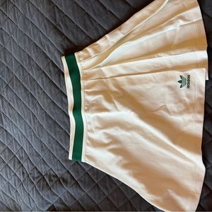 Adidas mini skirt